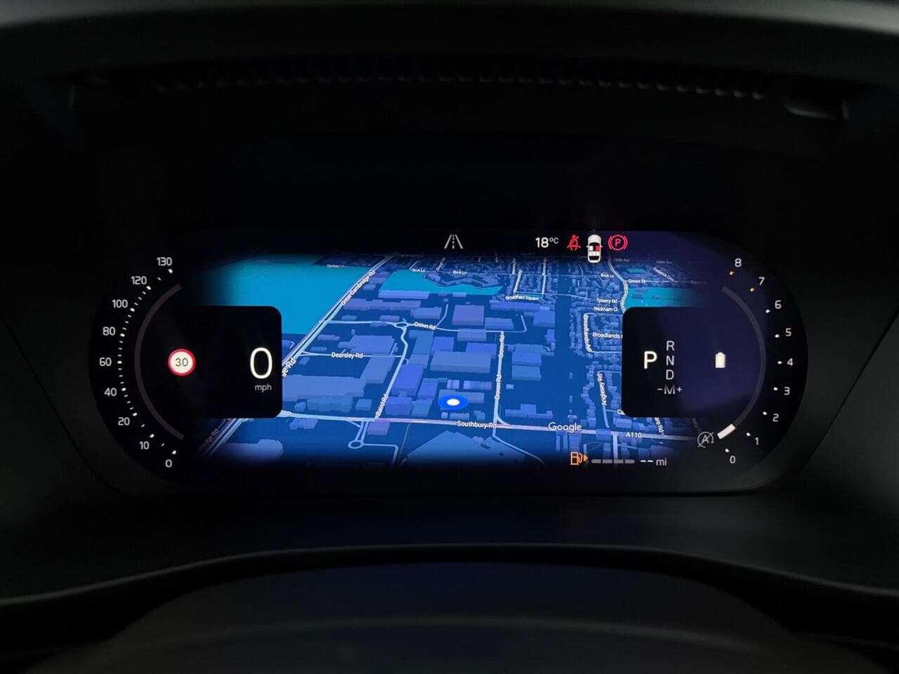 Volvo XC40 thumbnail Driver Instruments