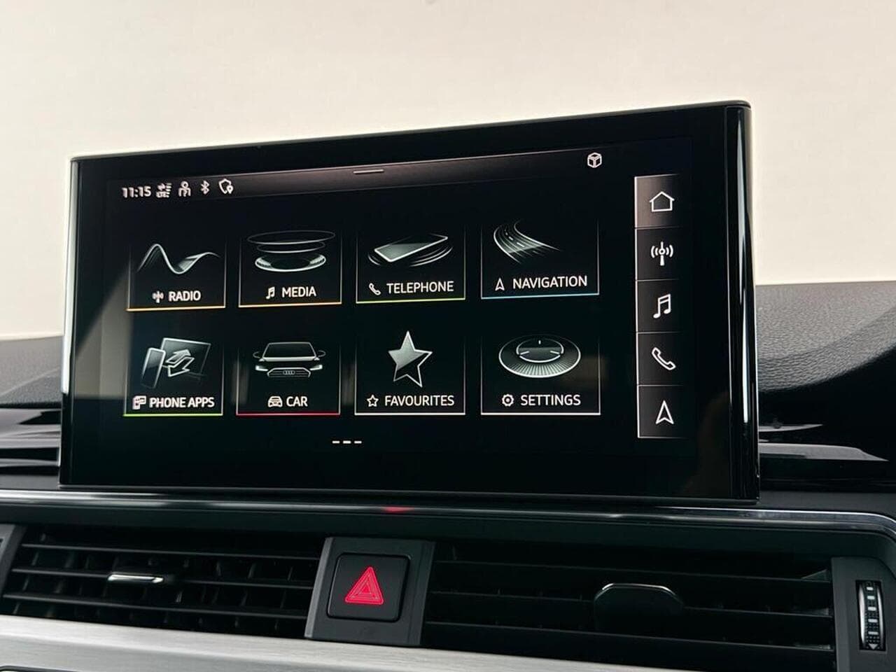 Audi A5 thumbnail Infotainment System