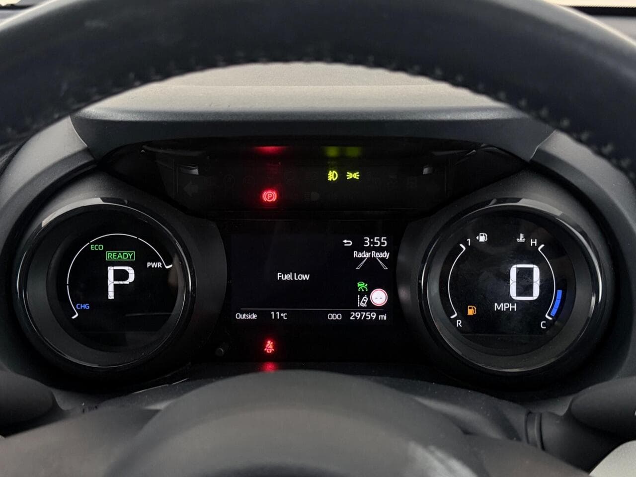 Toyota Yaris thumbnail Driver Instruments