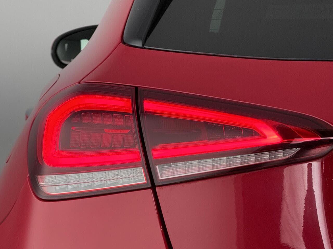 Mercedes-Benz A Class thumbnail Lights Rear