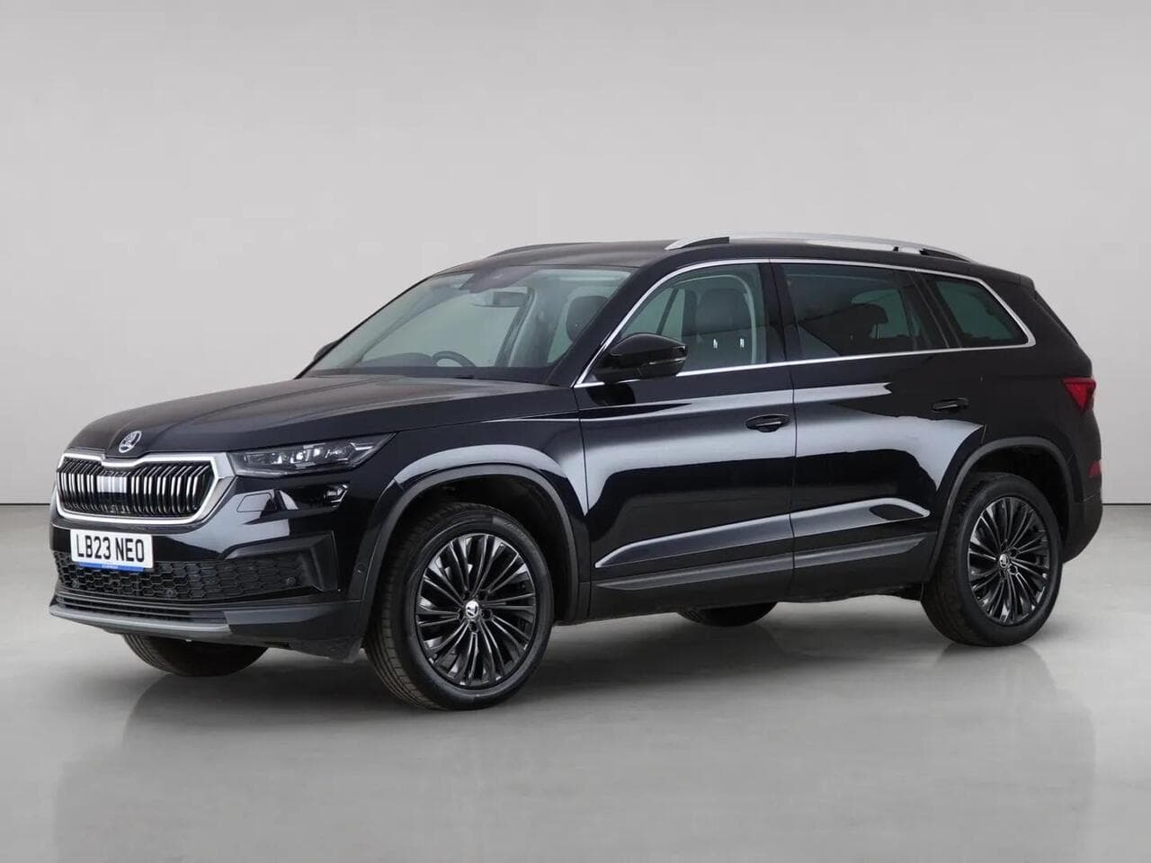 Skoda Kodiaq thumbnail Front Left