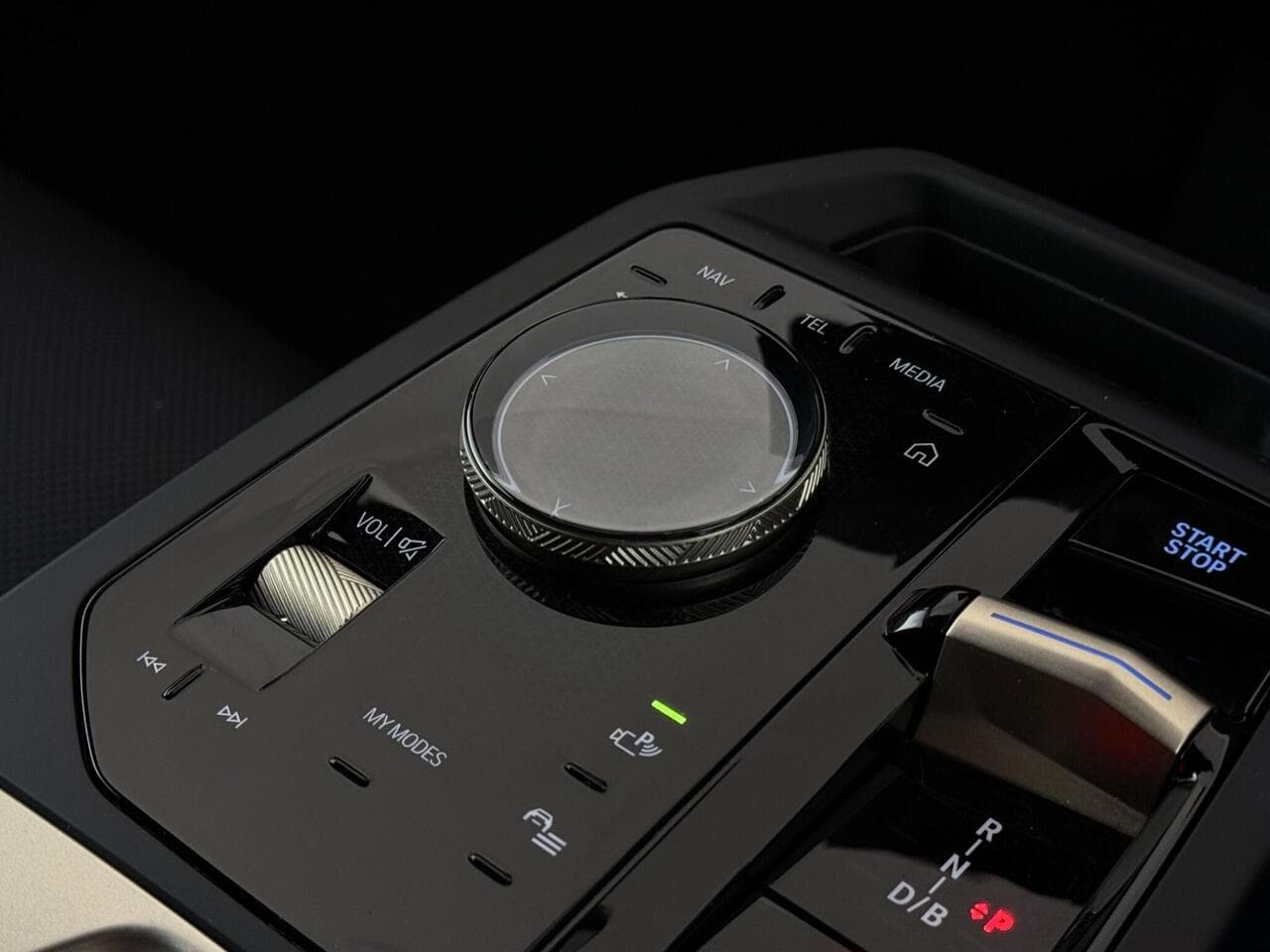 BMW iX thumbnail Inconclusive