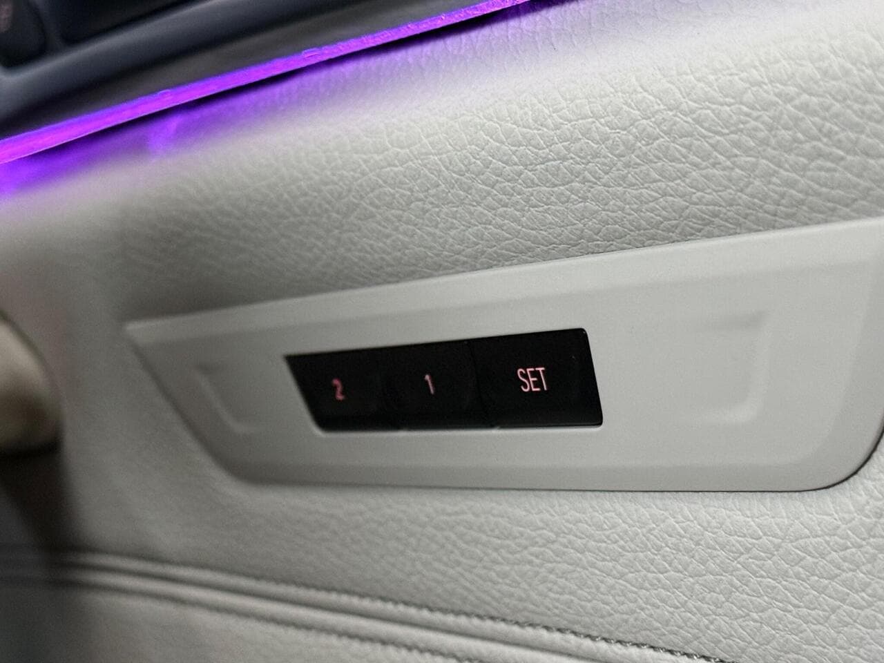 BMW 5 Series thumbnail Misc Controls