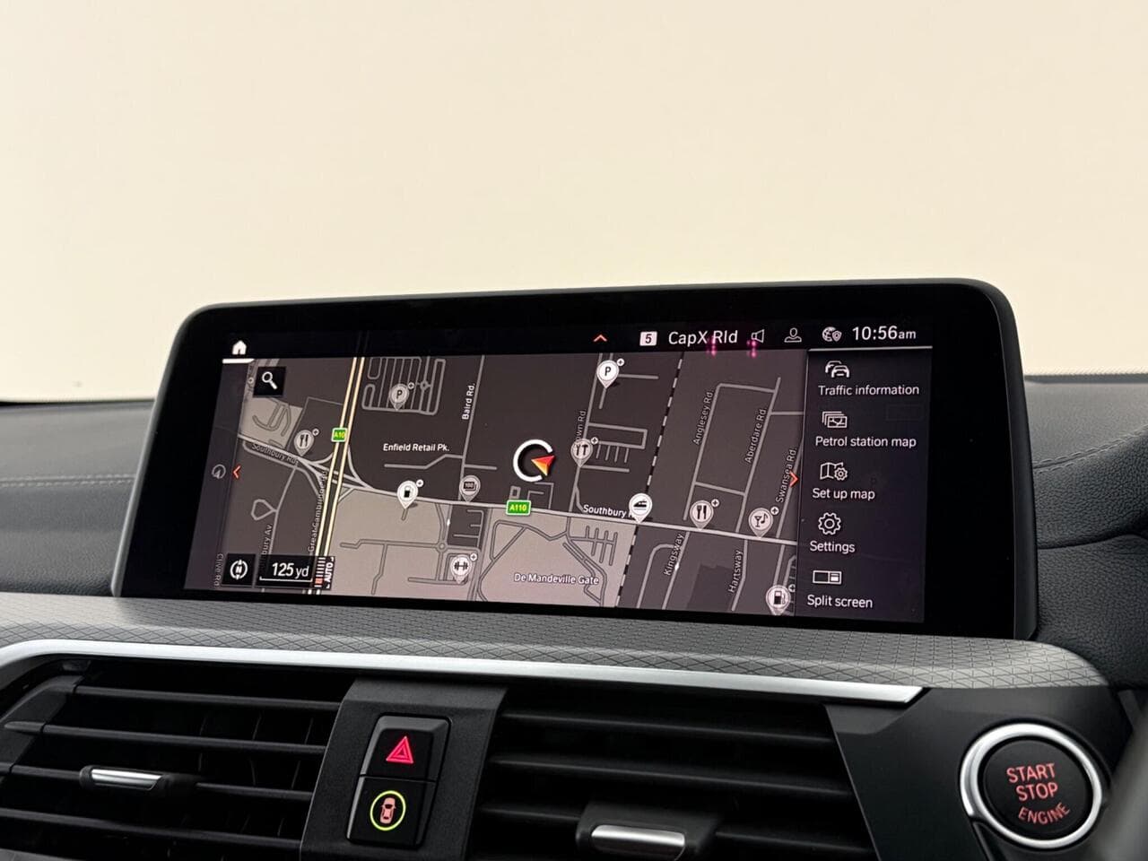 BMW X4 thumbnail Infotainment System