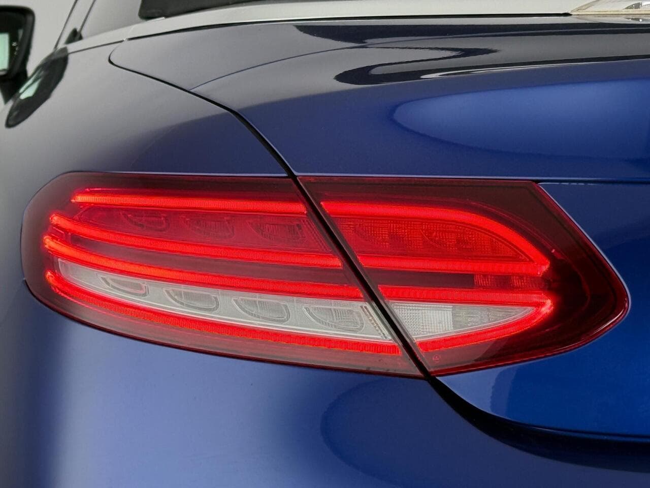 Mercedes-Benz C Class thumbnail Lights Rear