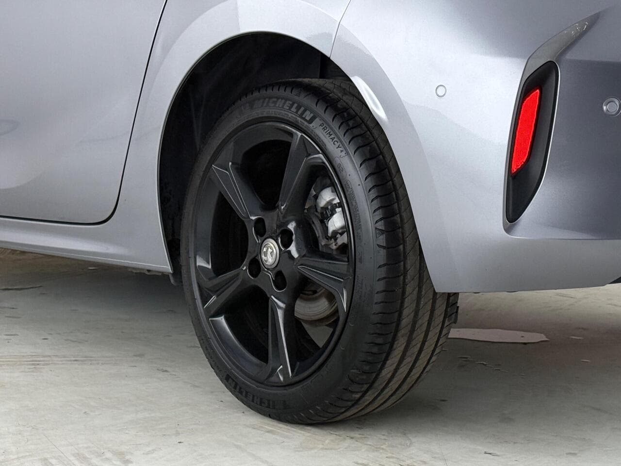 Vauxhall Corsa thumbnail Wheel