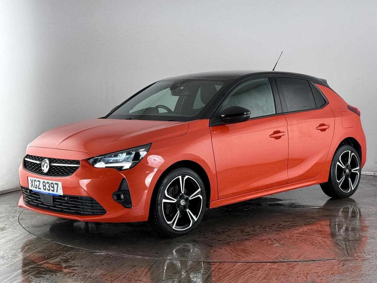 Vauxhall Corsa thumbnail Front Left