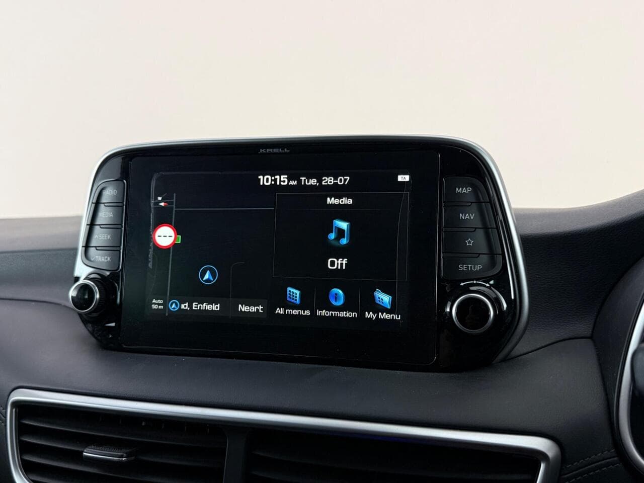 Hyundai TUCSON thumbnail Infotainment System