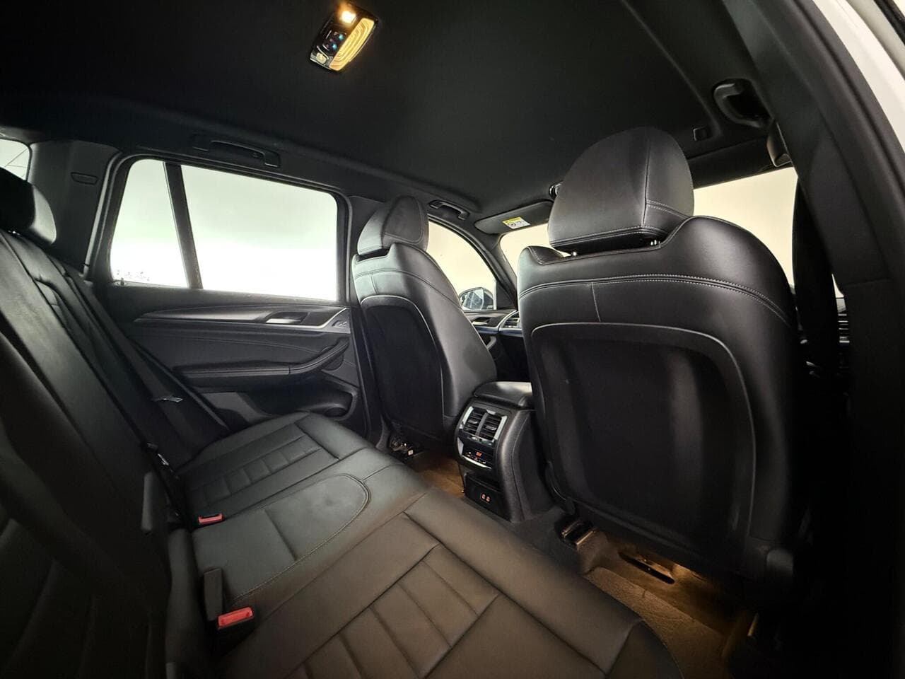 BMW X3 thumbnail Seats Rear