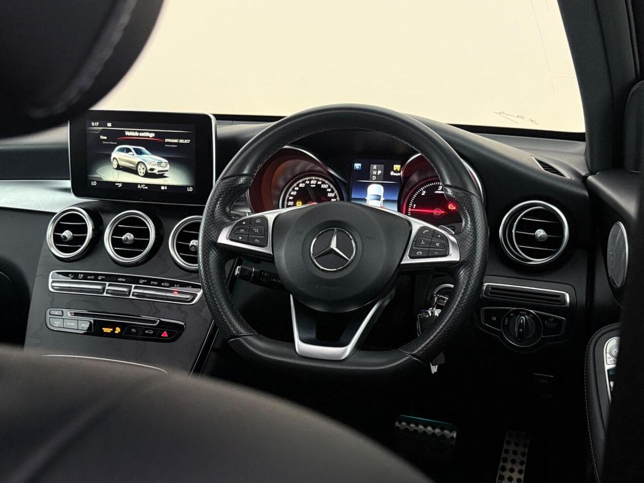 Mercedes-Benz GLC thumbnail Inconclusive