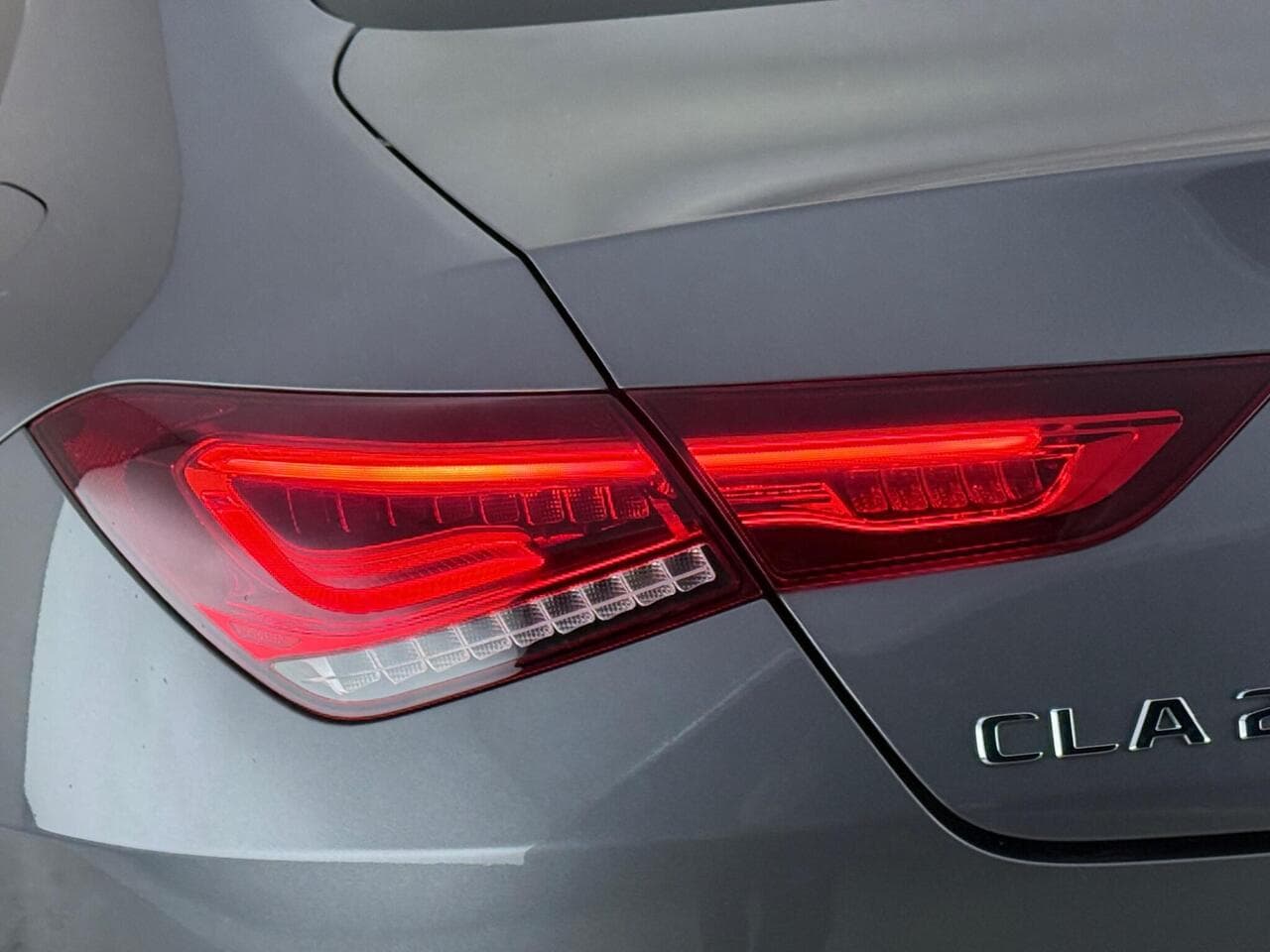 Mercedes-Benz CLA thumbnail Lights Rear
