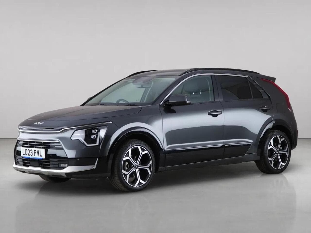 Kia Niro thumbnail Front Left