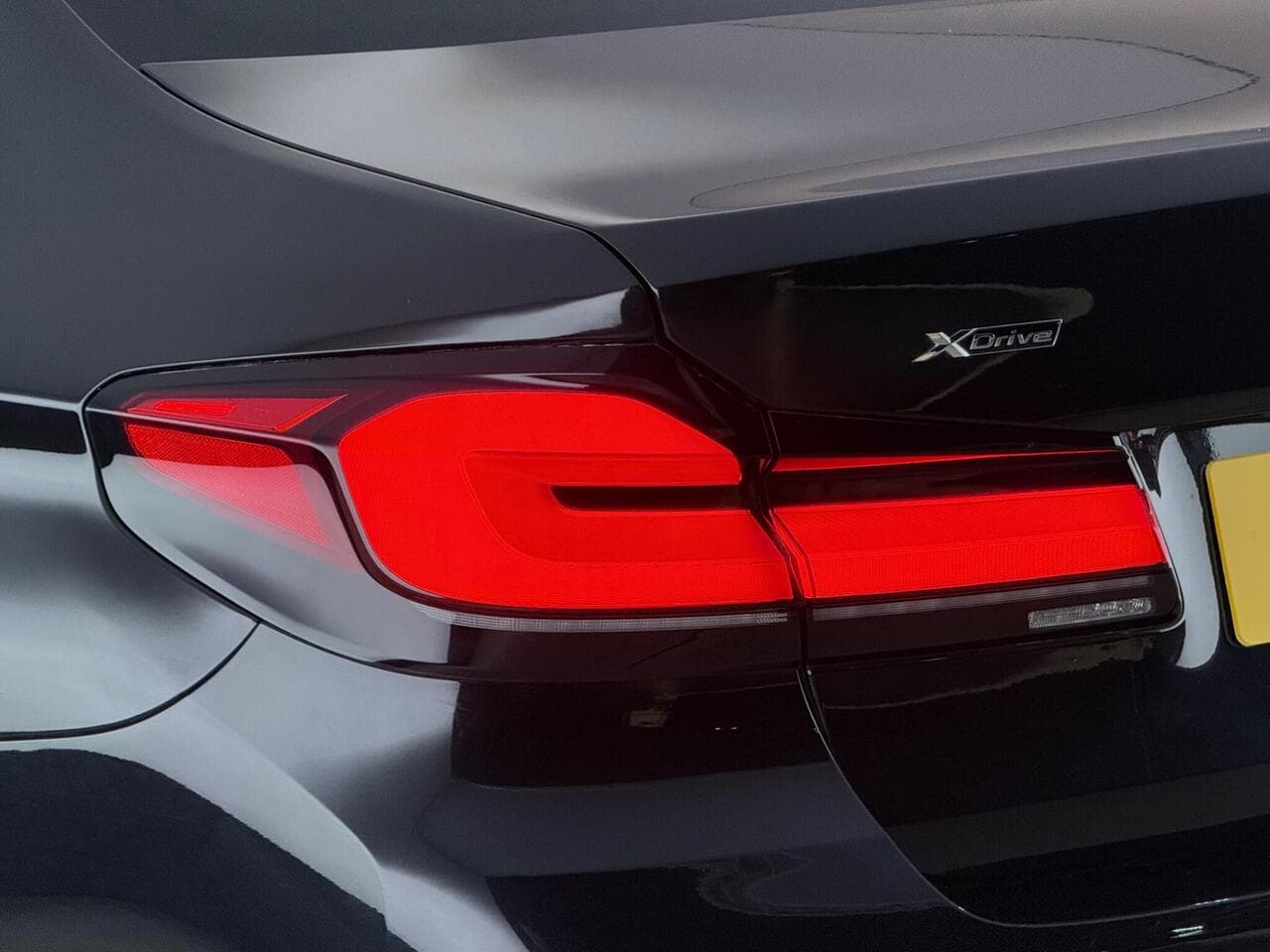 BMW 5 Series thumbnail Lights Rear