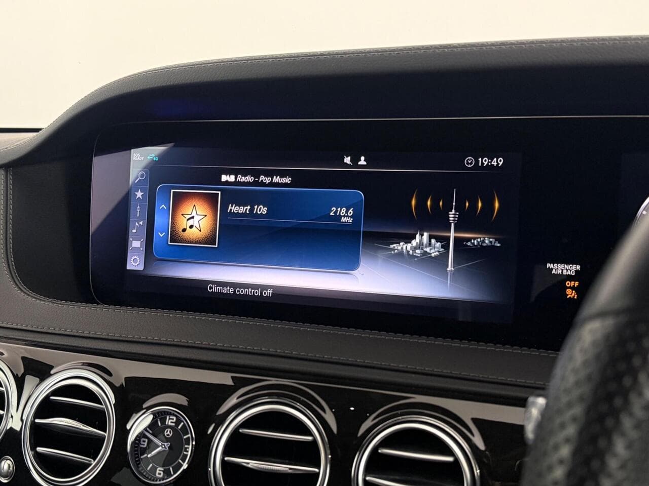 Mercedes-Benz S Class thumbnail Infotainment System