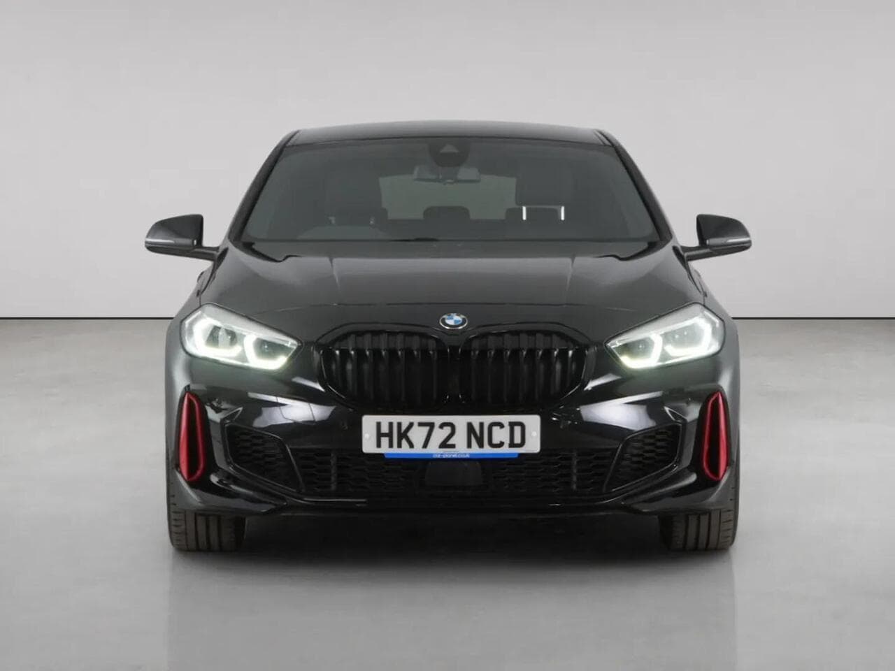 BMW 1 Series thumbnail Front