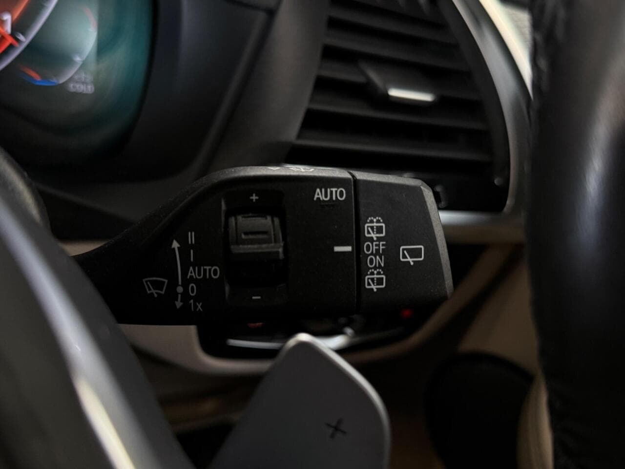 BMW X3 thumbnail Misc Controls