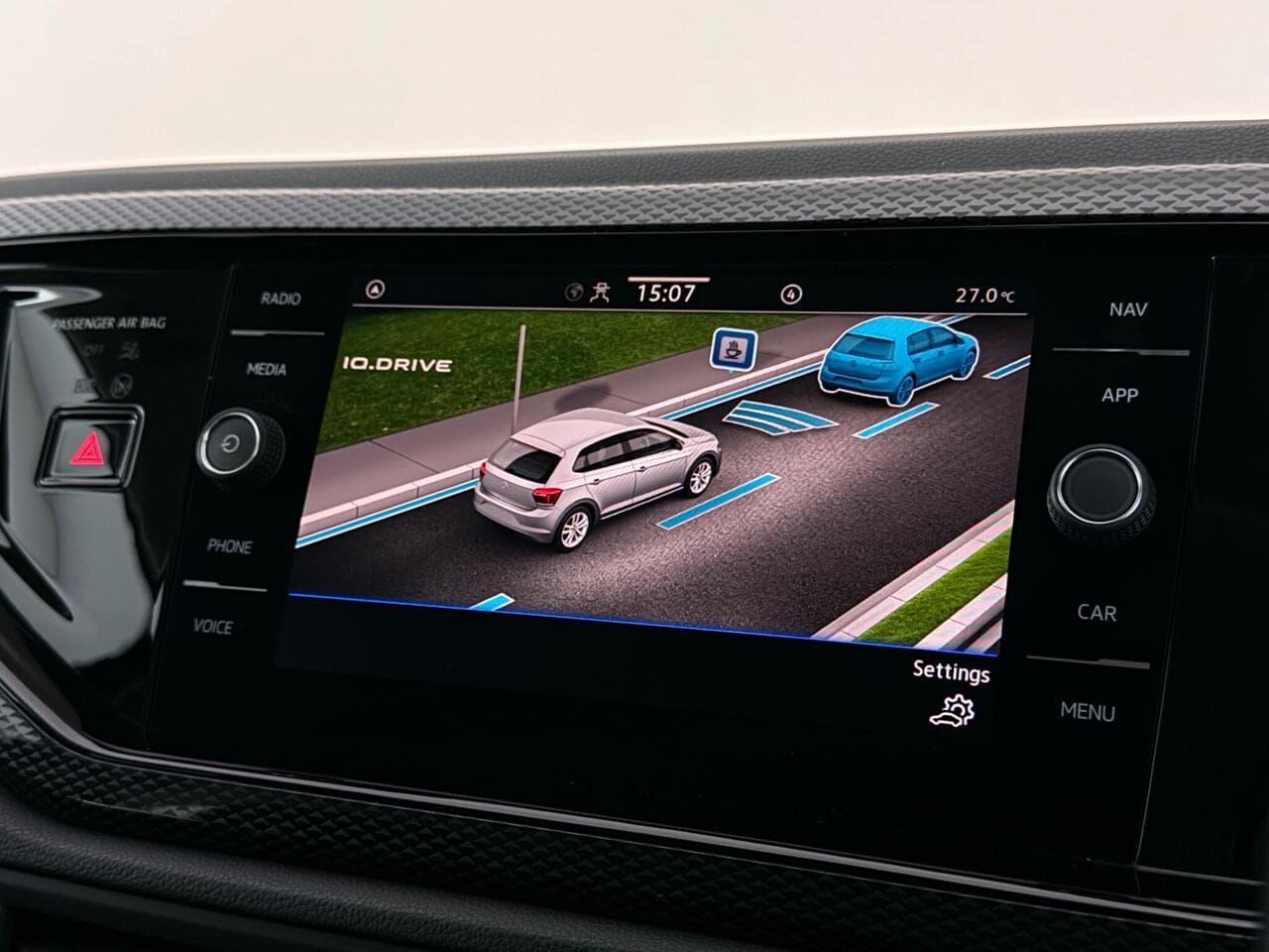Volkswagen Polo thumbnail Infotainment System