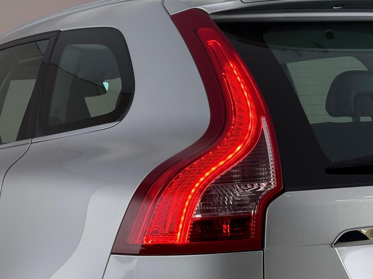 Volvo XC60 thumbnail Lights Rear