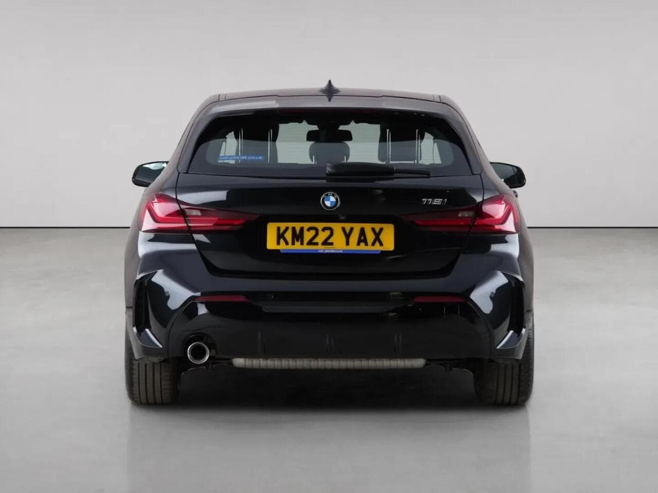 BMW 1 Series thumbnail Rear