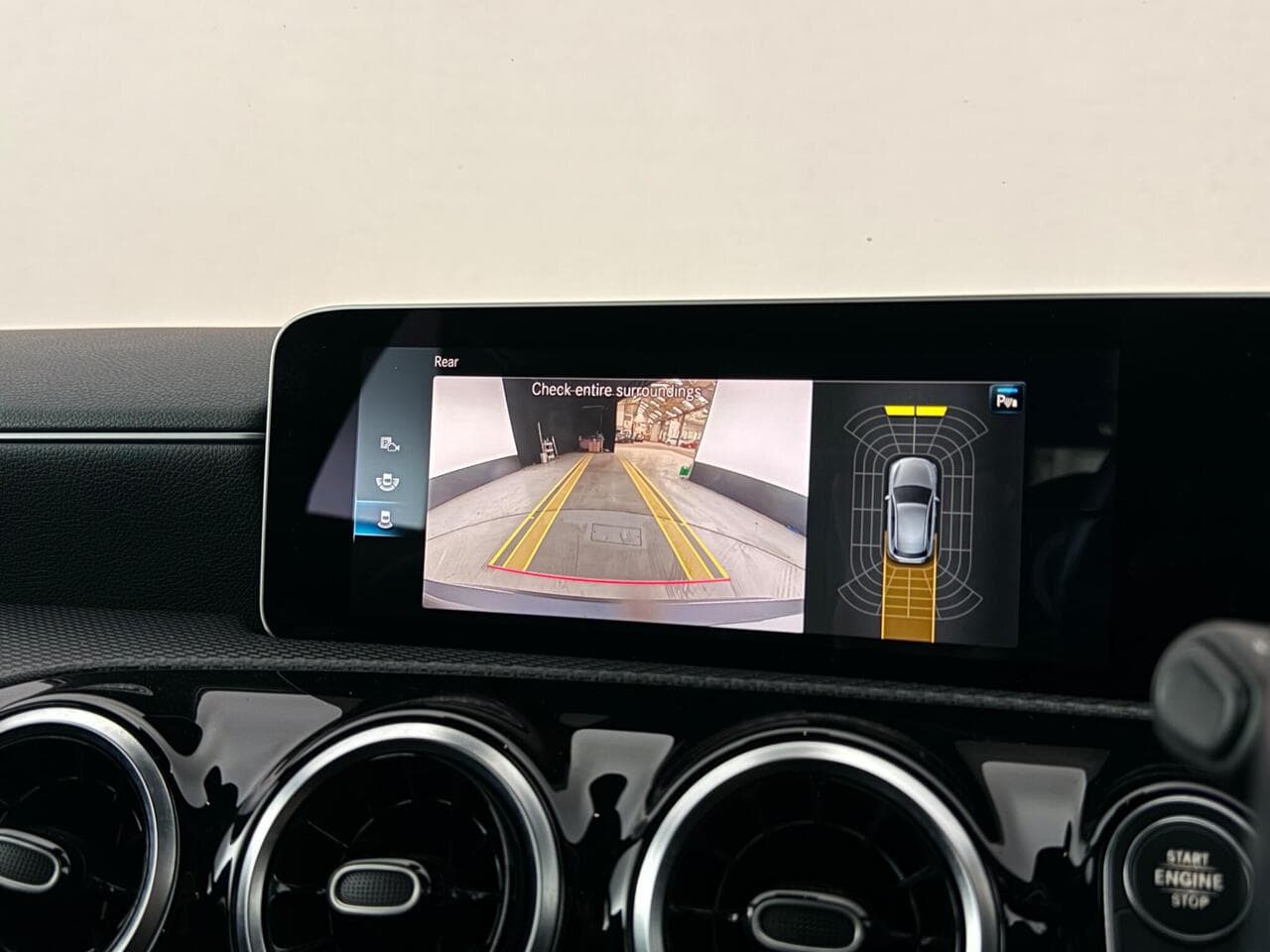 Mercedes-Benz A Class thumbnail Infotainment System