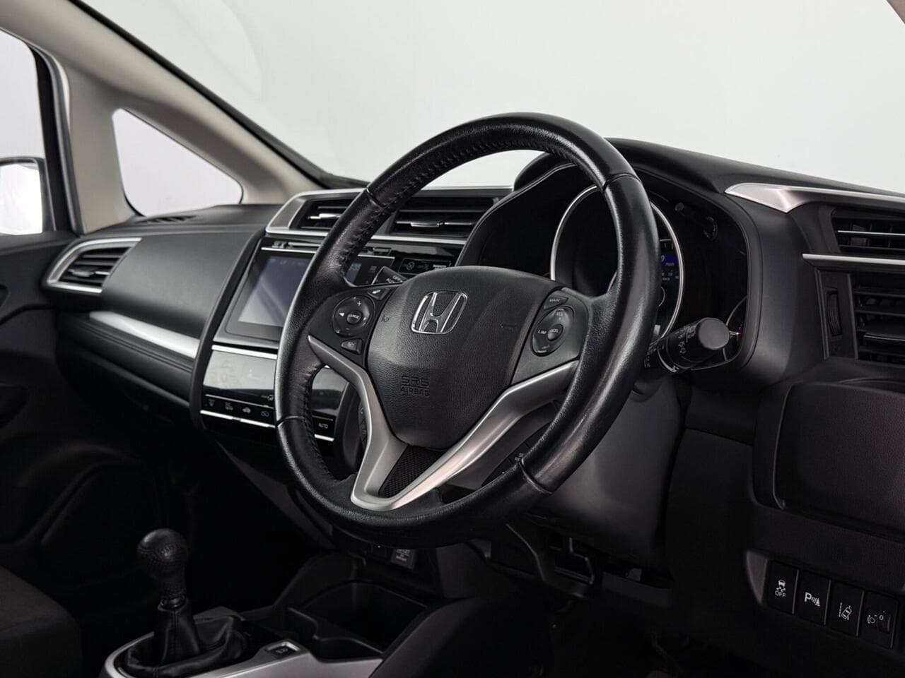 Honda Jazz thumbnail Interior Front