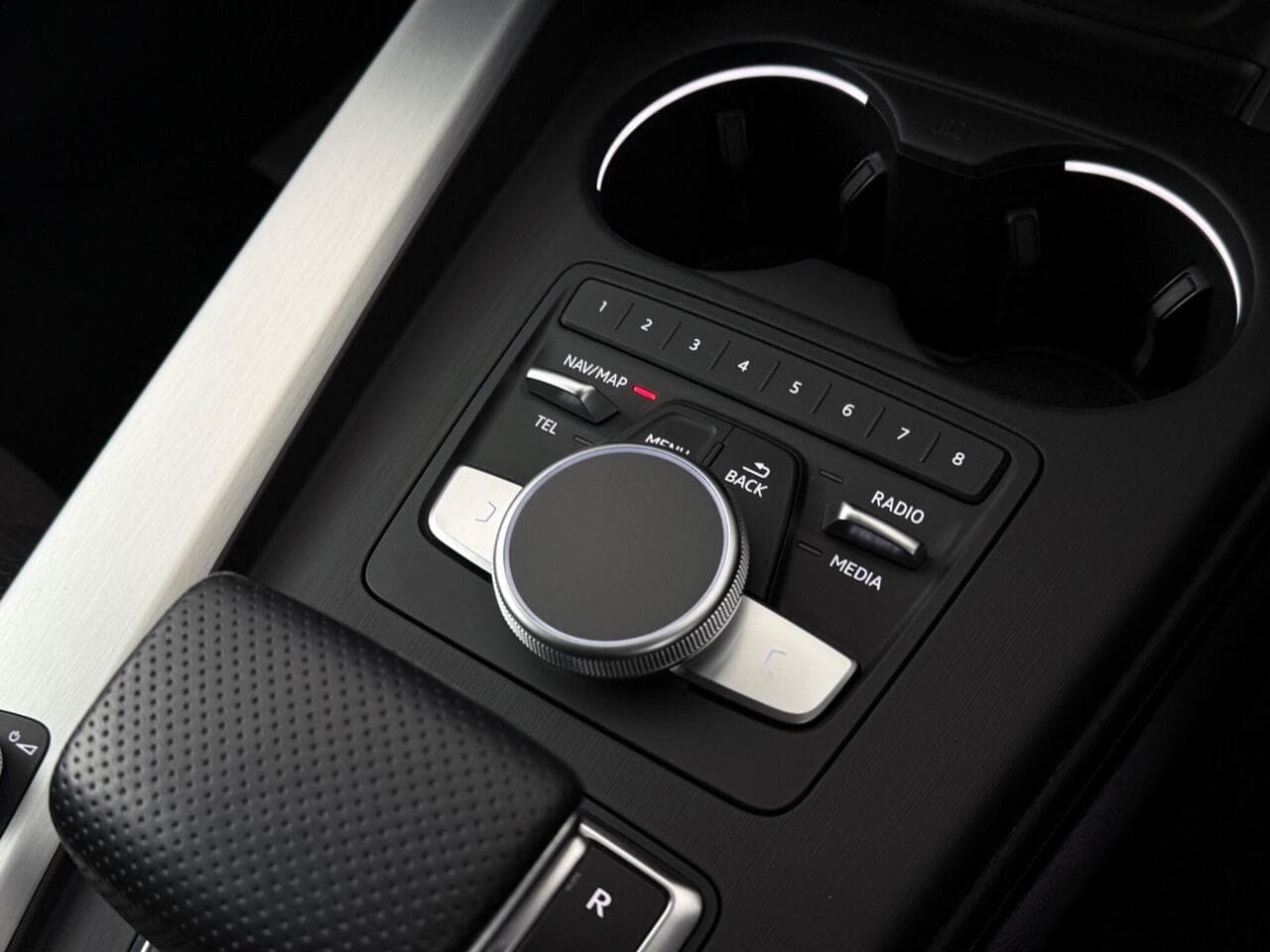 Audi A5 thumbnail Misc Controls