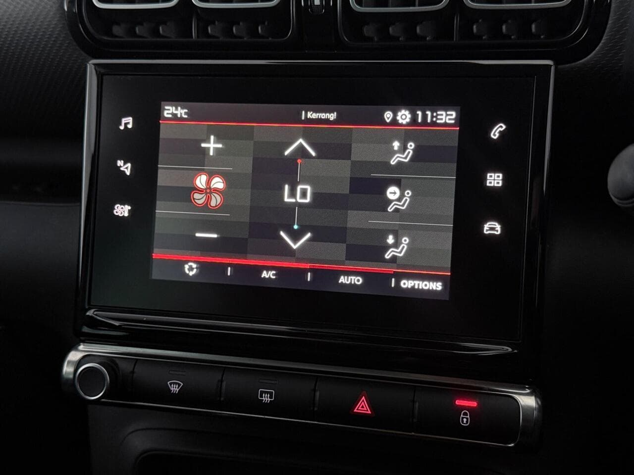 Citroen C3 Aircross thumbnail Infotainment System