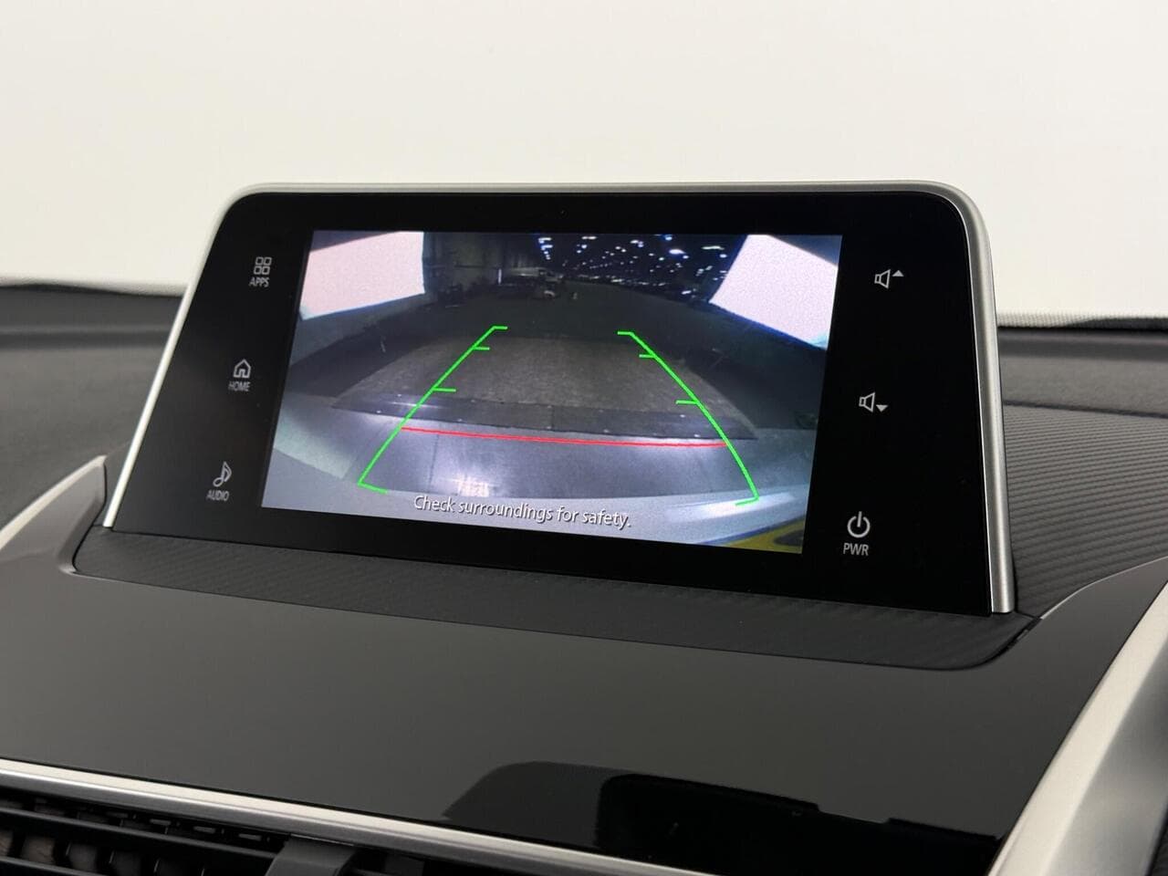 Mitsubishi Eclipse Cross thumbnail Infotainment System