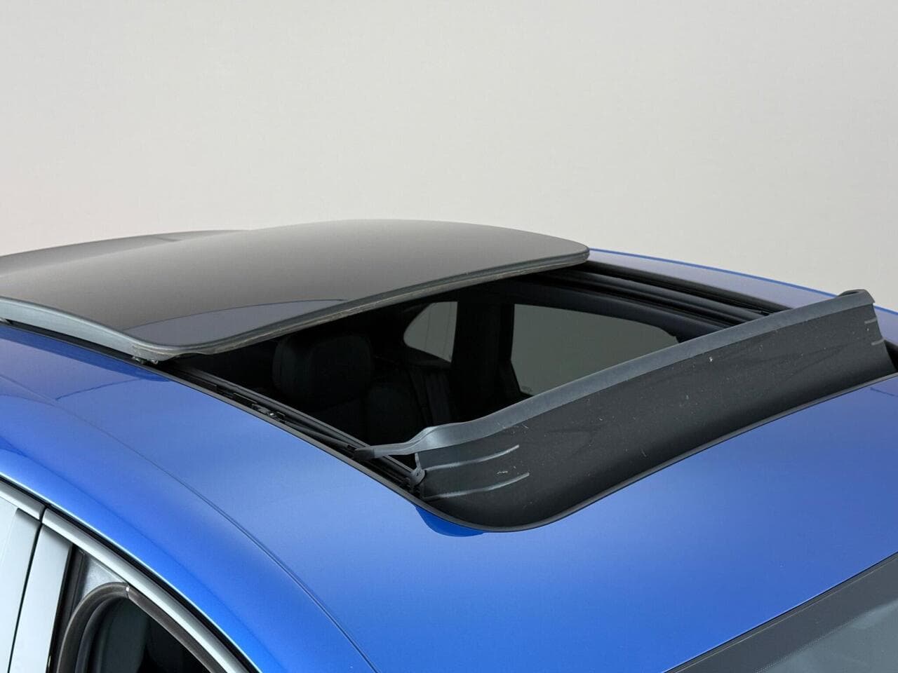 Porsche Macan thumbnail Roof