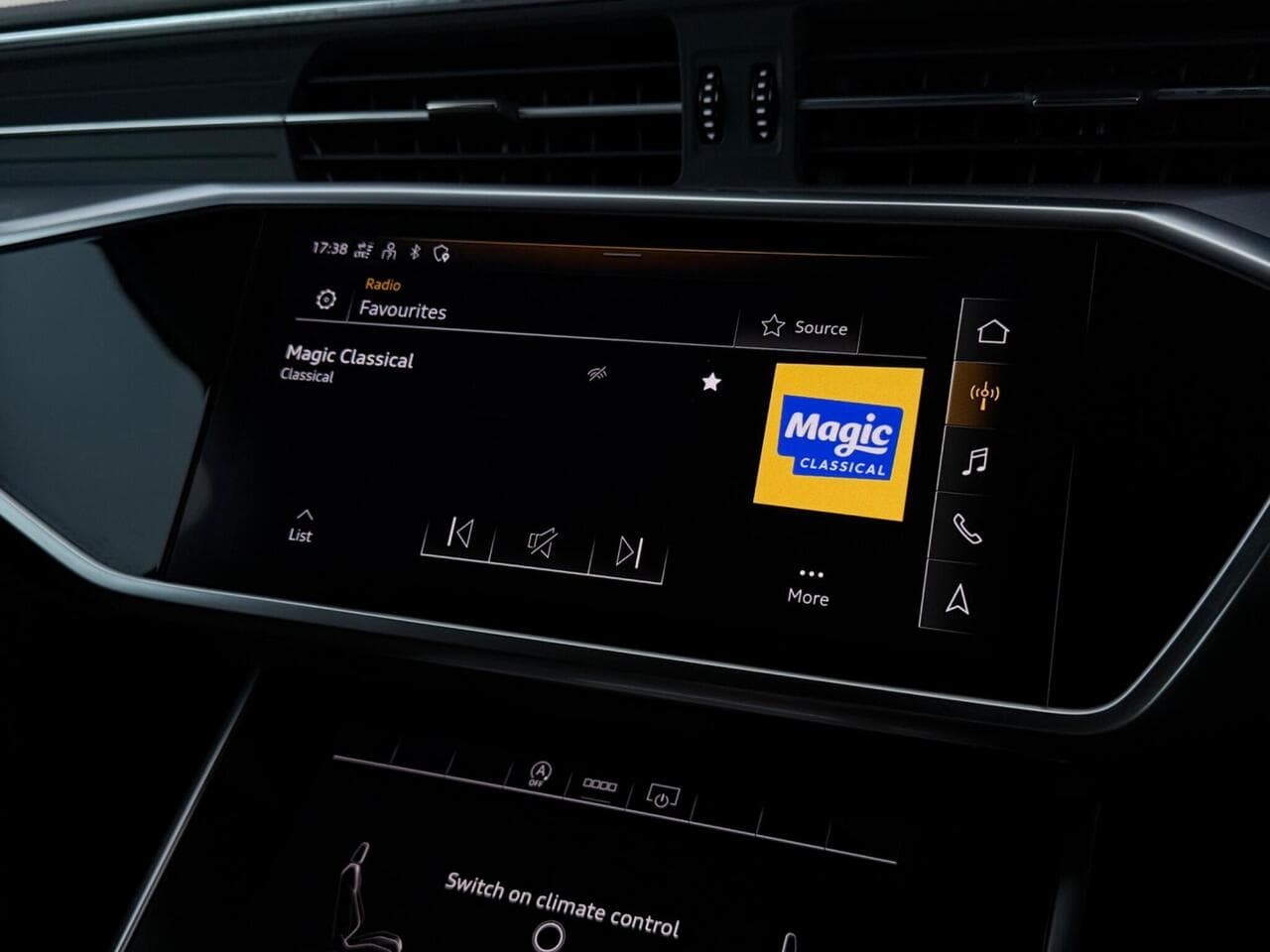 Audi A6 Saloon thumbnail Infotainment System