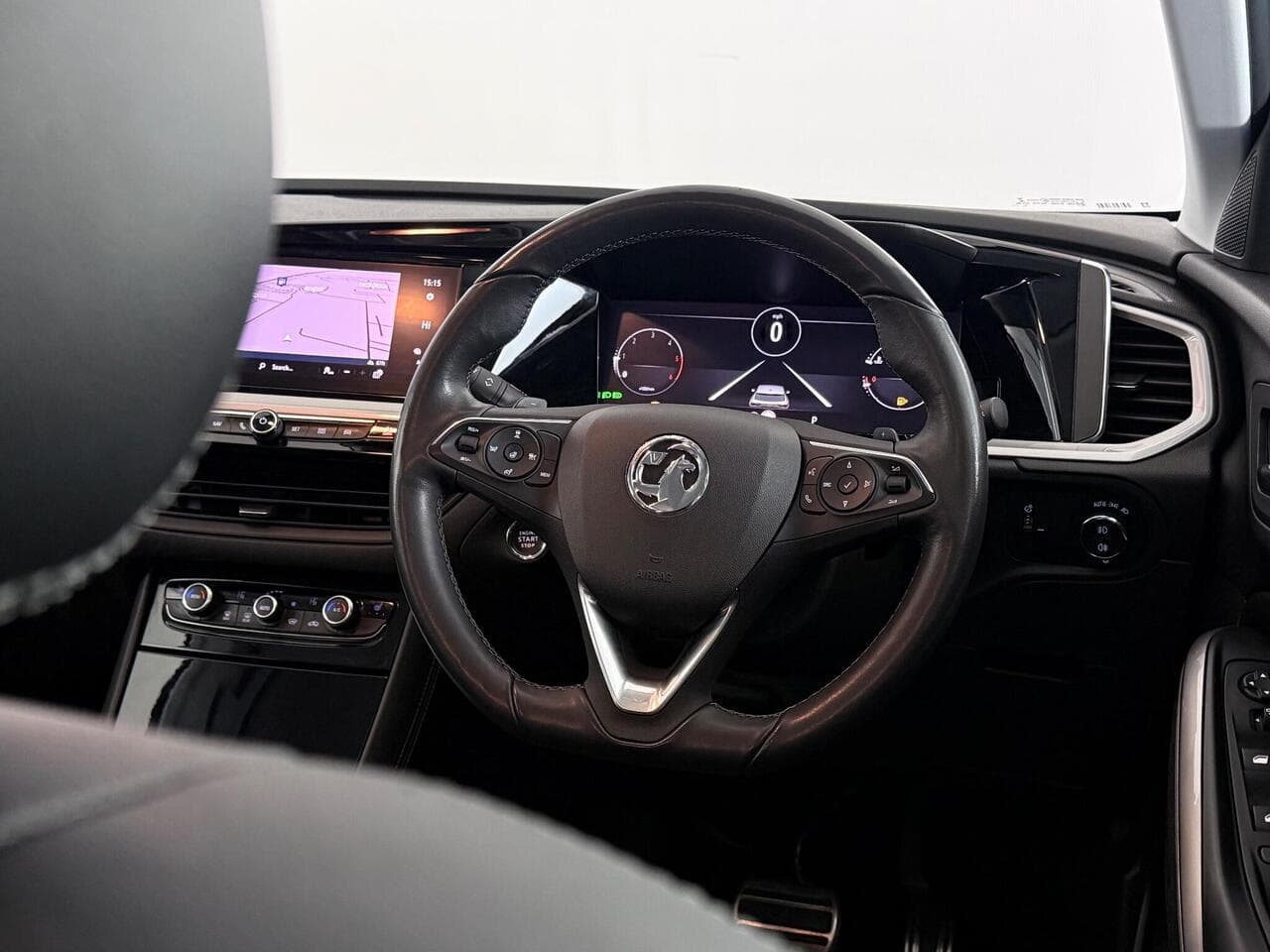 Vauxhall Grandland thumbnail Steering Wheel