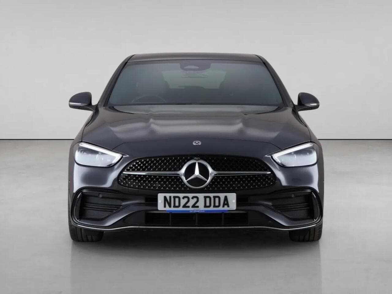 Mercedes-Benz C Class thumbnail Front