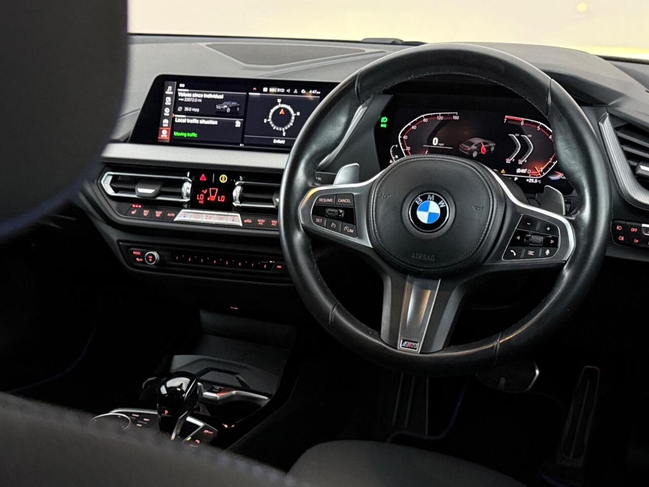 BMW 2 Series Gran Coupe thumbnail Steering Wheel