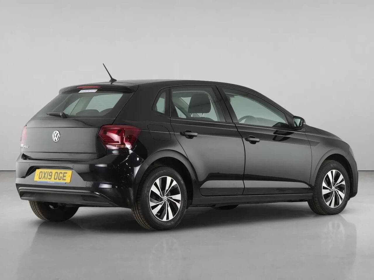 Volkswagen Polo thumbnail Rear Right