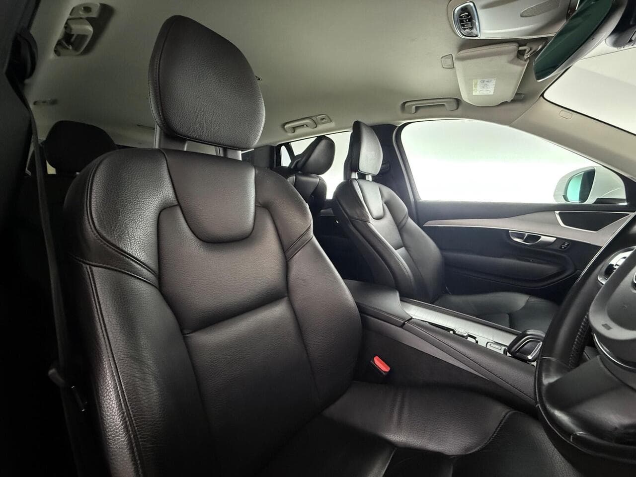 Volvo XC90 thumbnail Seat Driver