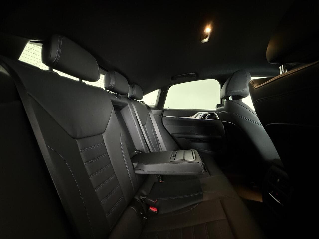 BMW 4 Series Gran Coupe thumbnail Seats Rear