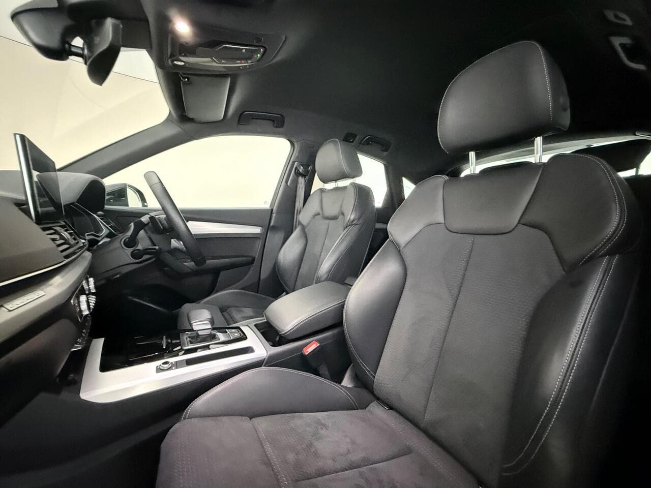 Audi Q5 thumbnail Seat Front Passenger