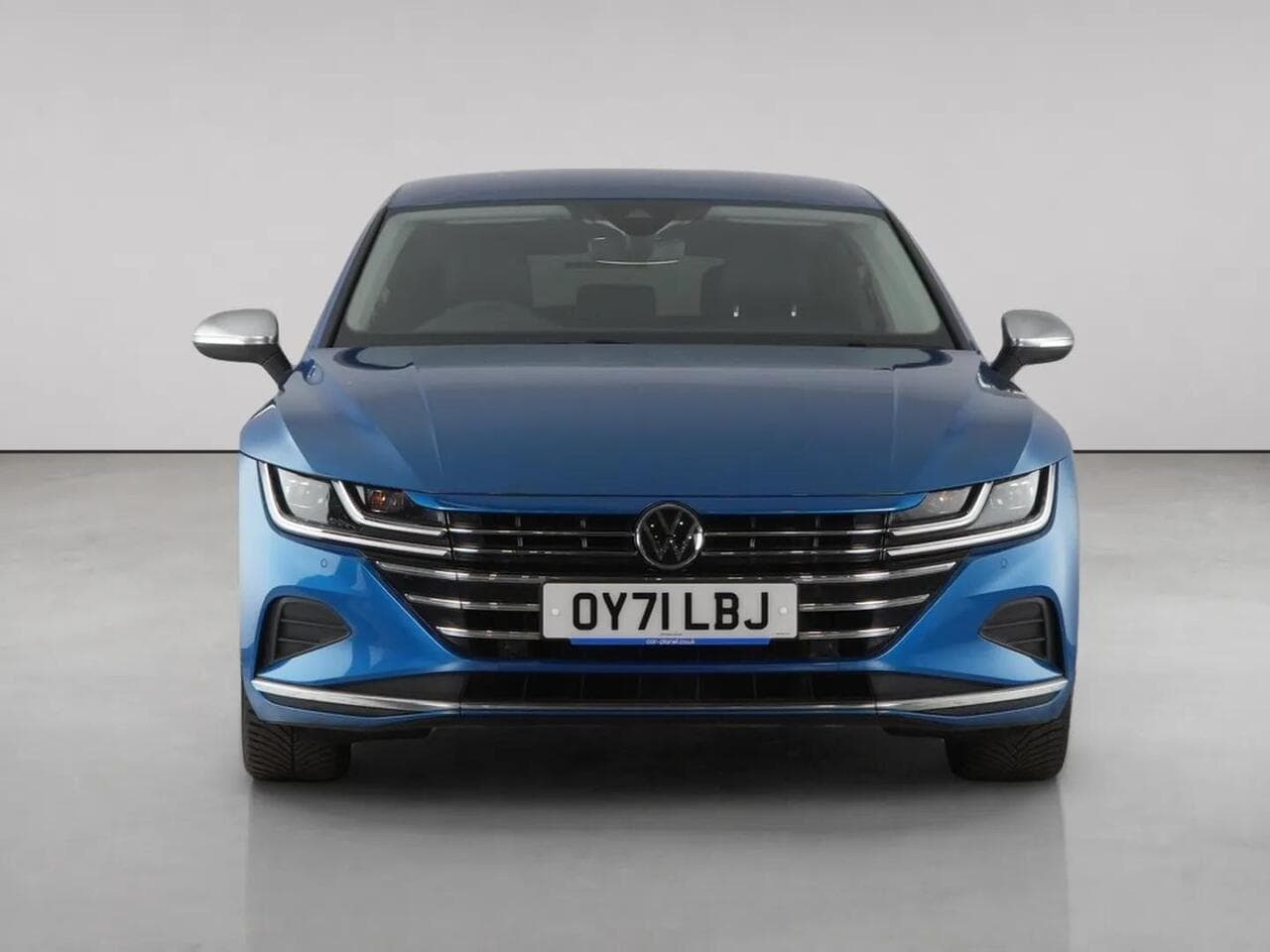 Volkswagen Arteon thumbnail Front