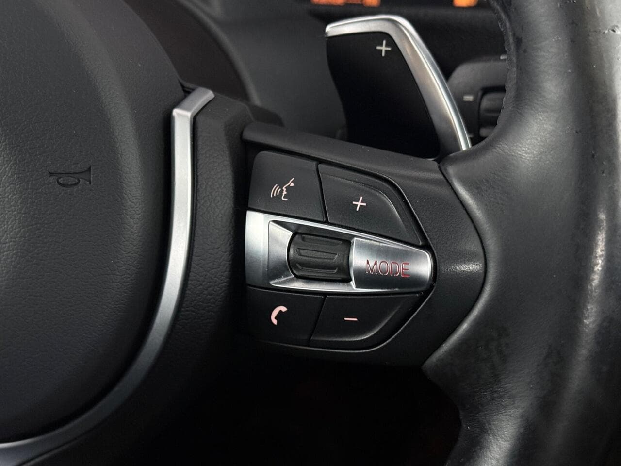 BMW 4 Series thumbnail Misc Controls