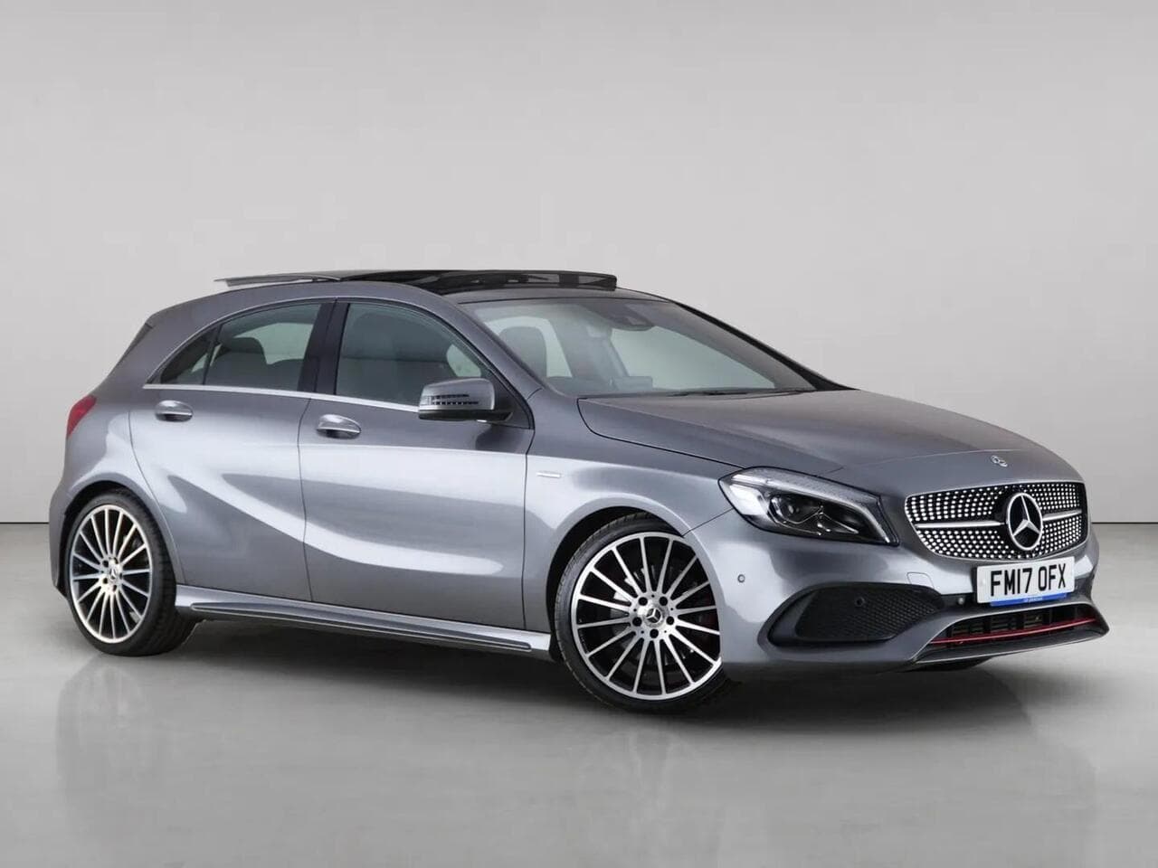 Mercedes-Benz A Class - Mercedes-Benz A Class 2.0 A250 AMG (Premium) 7G-DCT 4MATIC Euro 6 (s/s) 5dr
