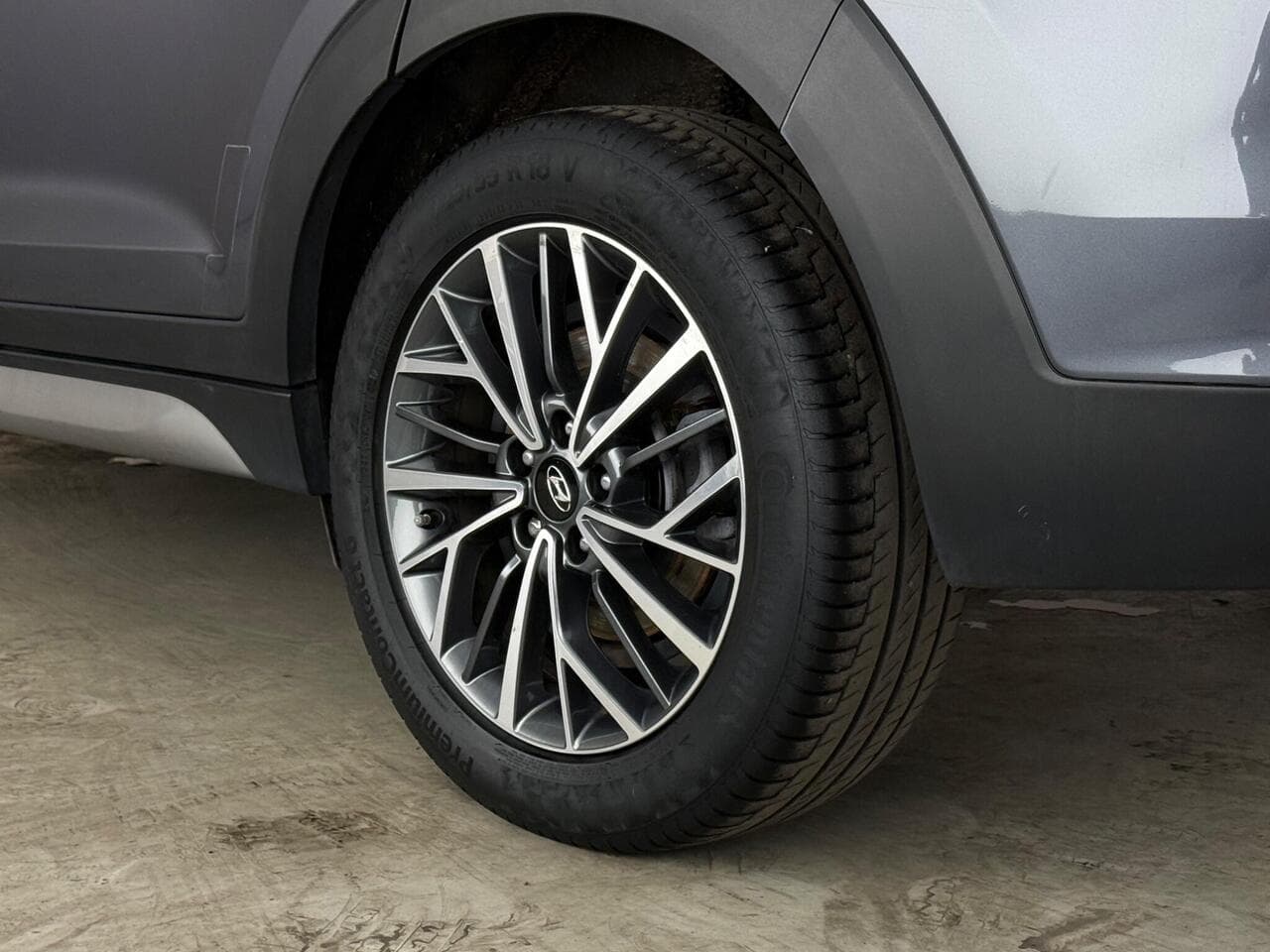 Hyundai TUCSON thumbnail Wheel