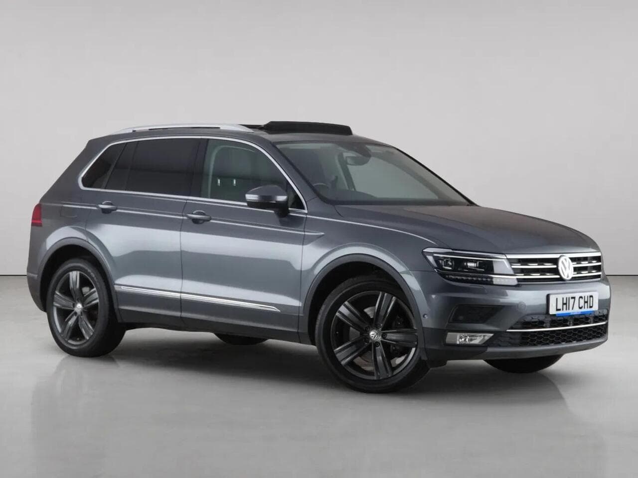Volkswagen Tiguan - Volkswagen Tiguan 2.0 TDI BlueMotion Tech SEL SUV 5dr Diesel DSG 4Motion Euro 6 (s/s) (190 ps)