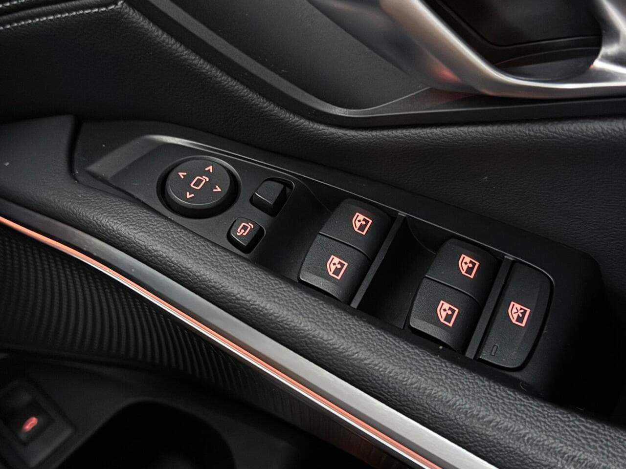BMW 3 Series thumbnail Misc Controls