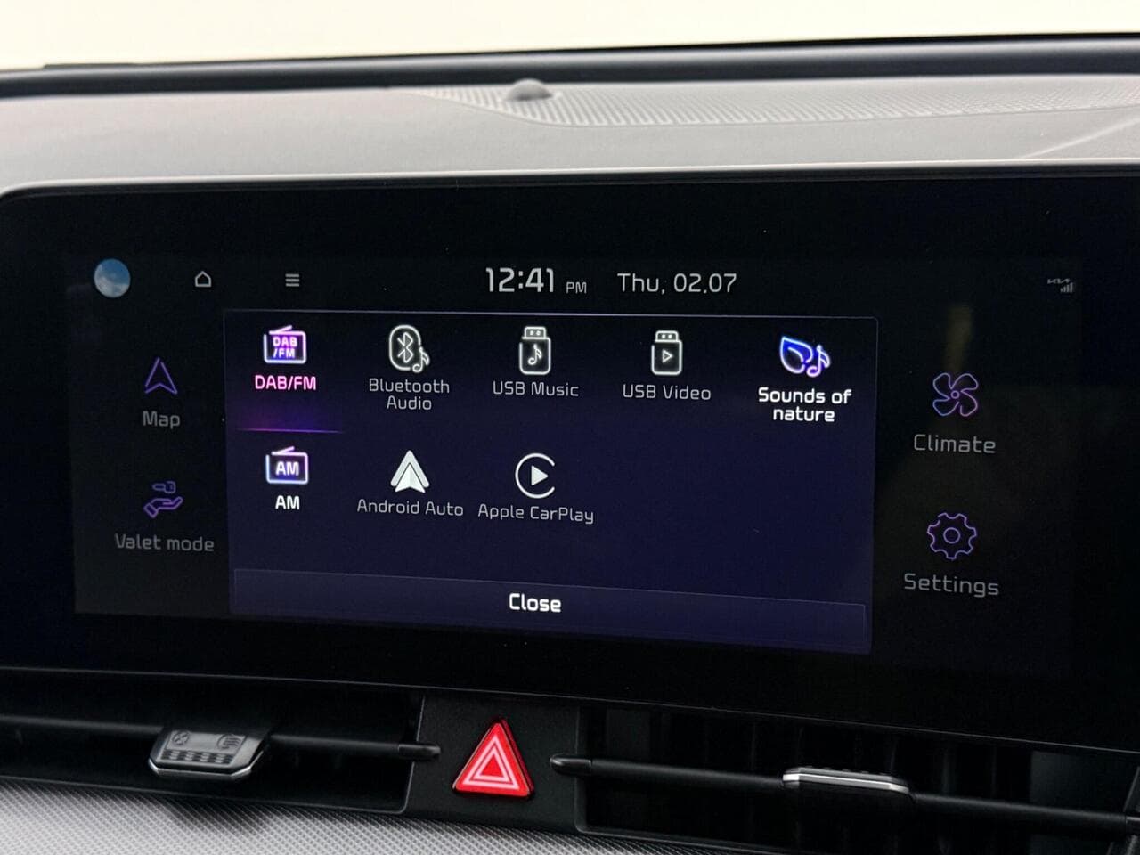 Kia Sportage thumbnail Infotainment System
