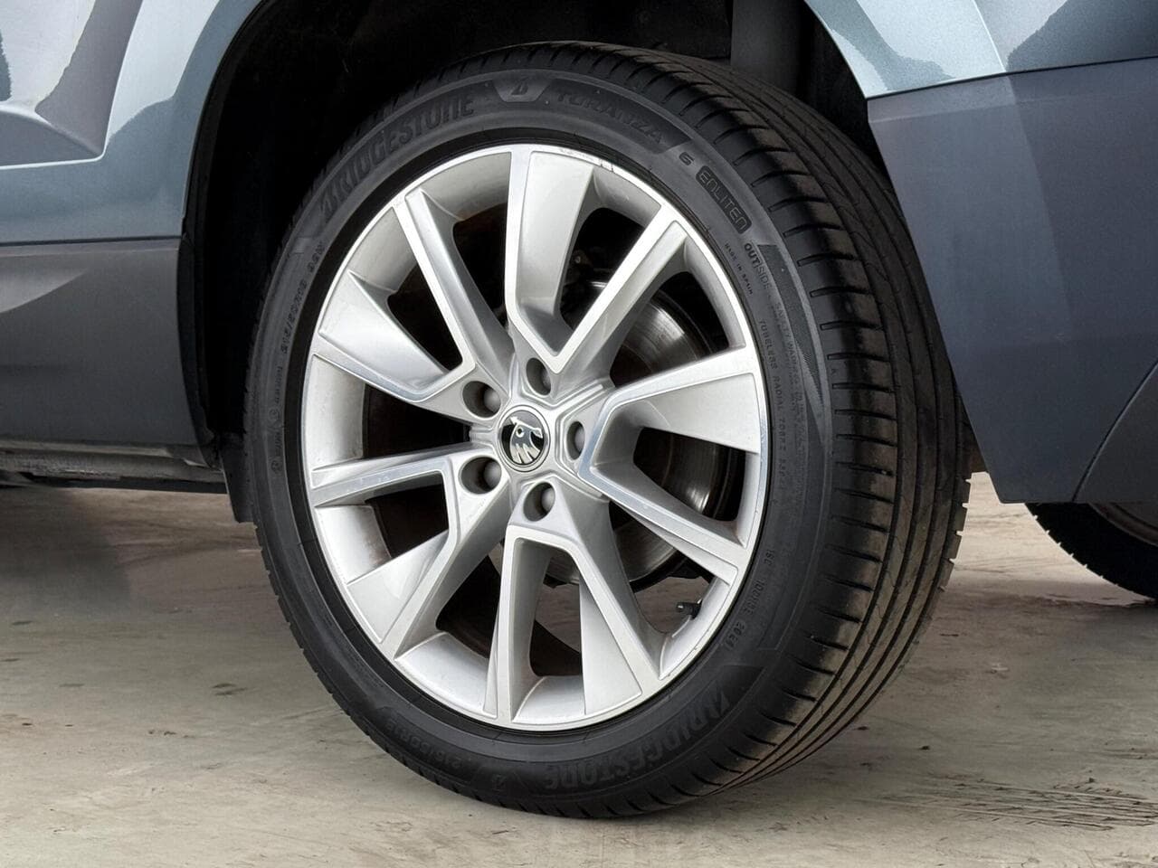 Skoda Karoq thumbnail Wheel