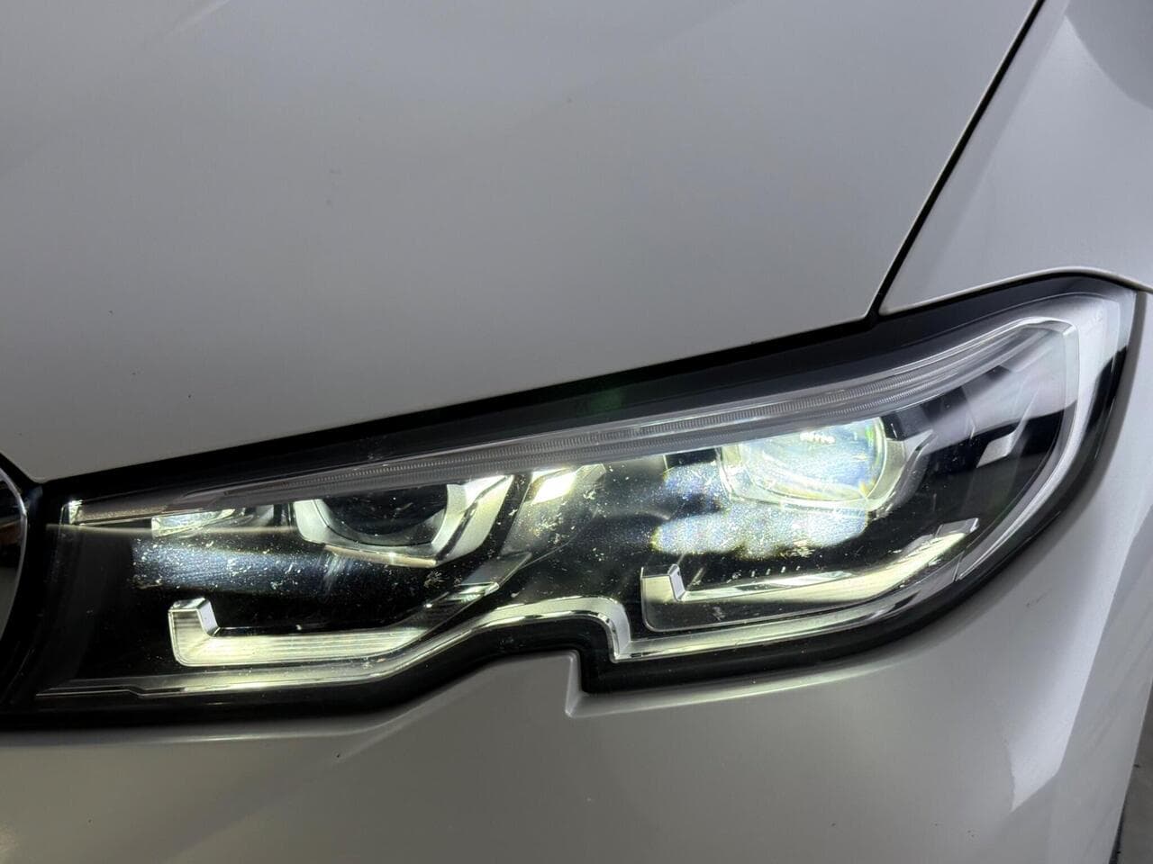 BMW 3 Series thumbnail Lights Front