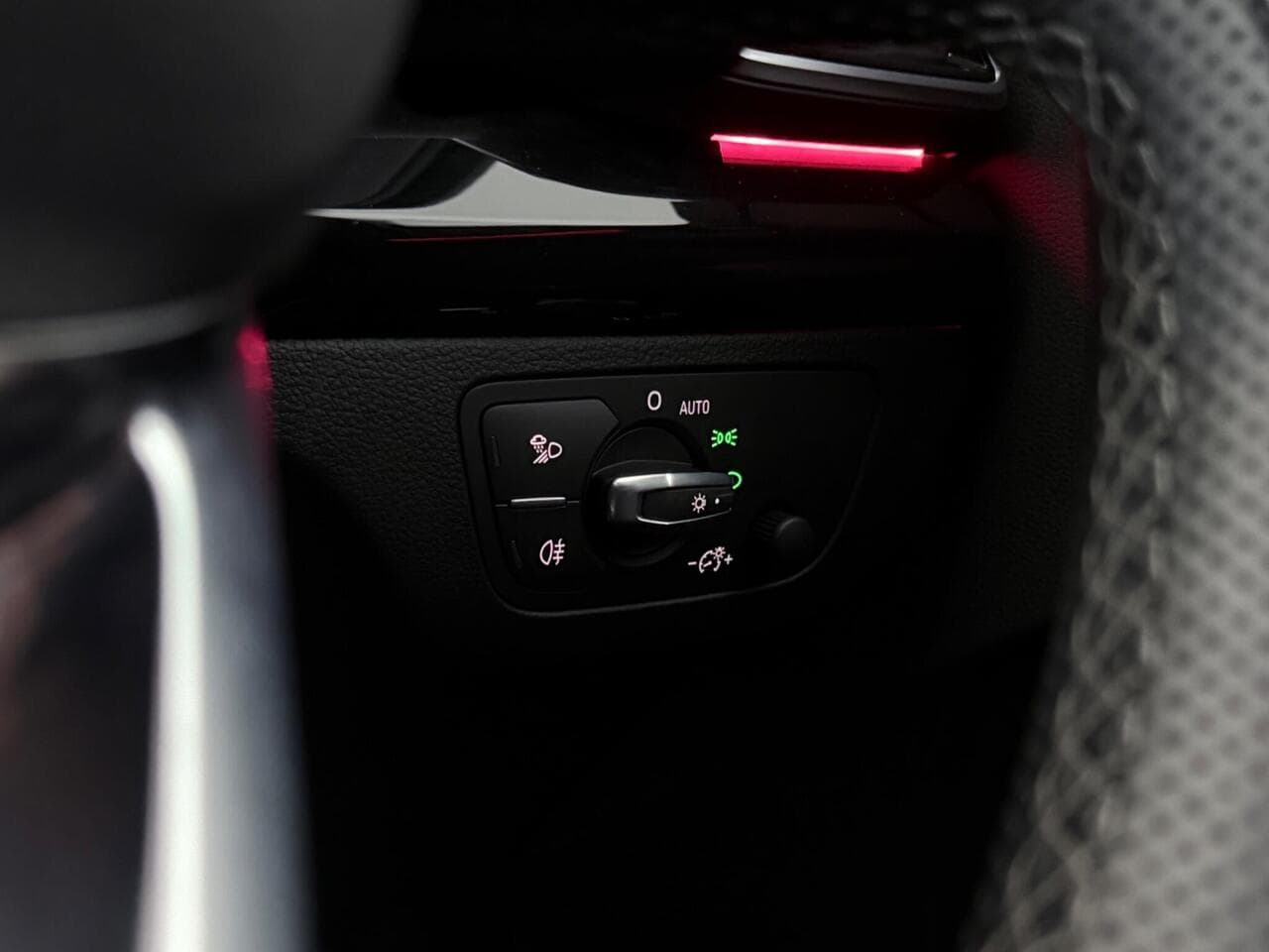 Audi Q5 thumbnail Misc Controls