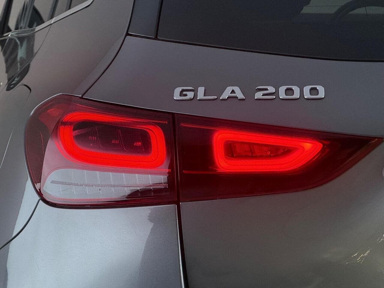 Mercedes-Benz GLA thumbnail Lights Rear
