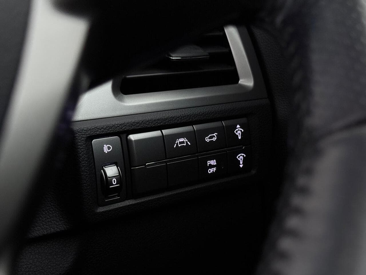 SsangYong Korando thumbnail Misc Controls