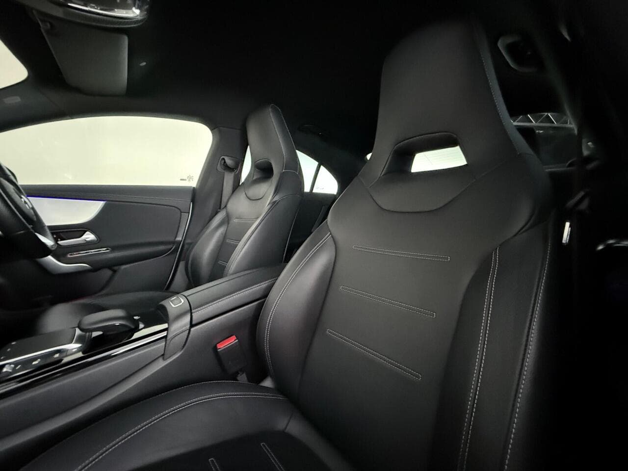 Mercedes-Benz CLA thumbnail Seat Front Passenger